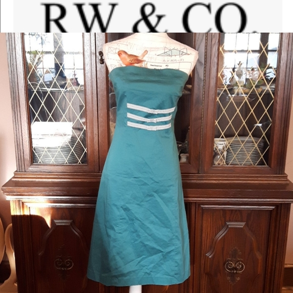 RW&CO. Dresses & Skirts - RW&CO. Strapless green an white dress size 10